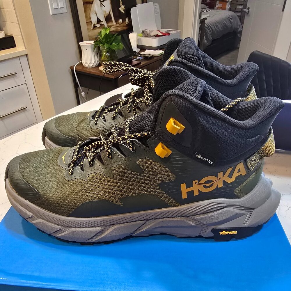 Hoka Men's Trail Code GTX Hiking Shoe Boots 1123165 DBAV Size 10 GREEN BLACK NEW